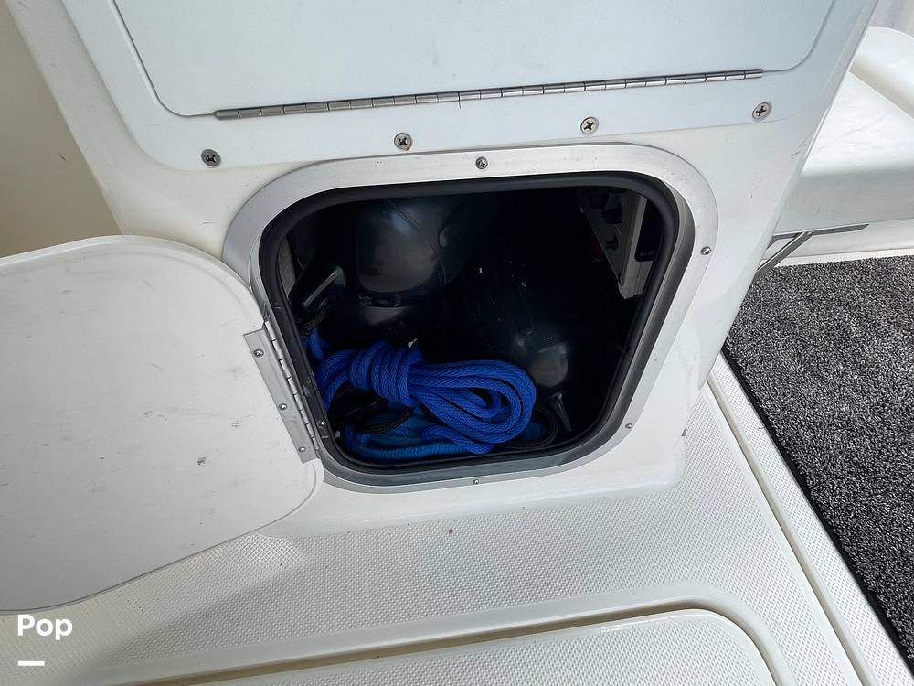 Slide: The Image of Bayliner Classic 242 2004 - 15814094