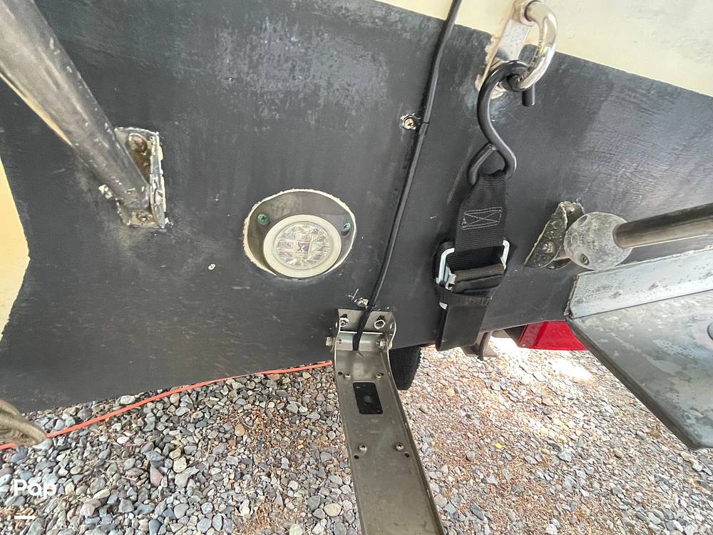 Slide: The Image of Bayliner Classic 242 2004 - 15814102