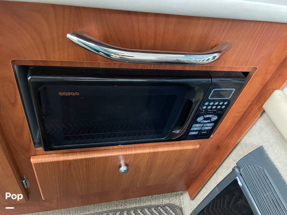 Slide: The Image of Bayliner Classic 242 2004 - 15814064