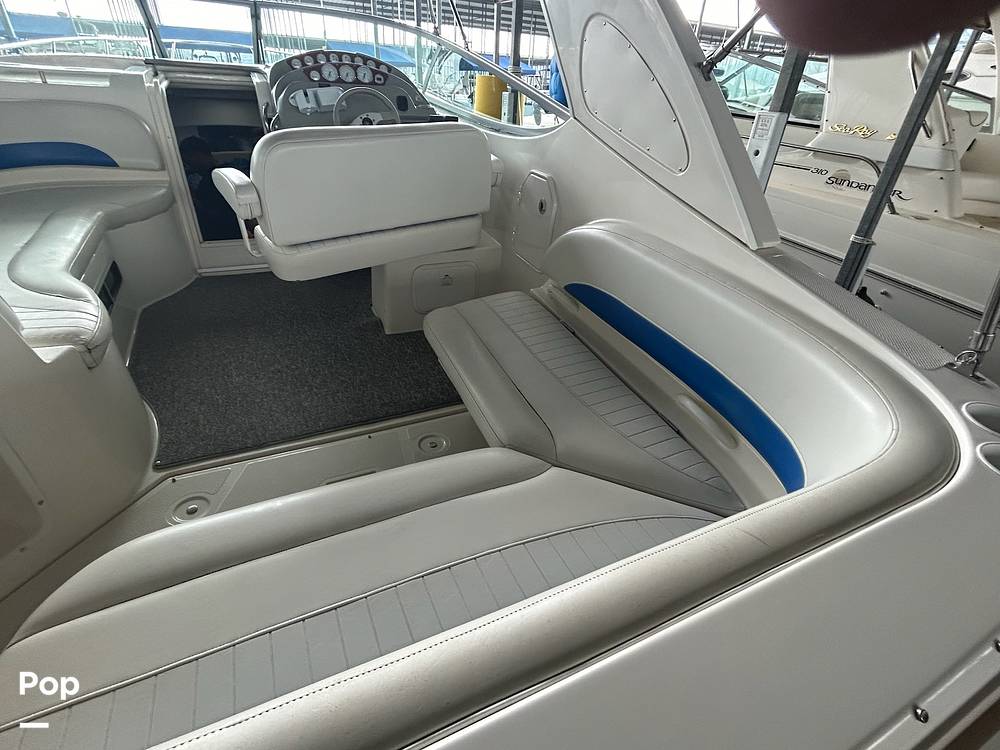 Slide: The Image of Bayliner Cruiser 300 SB 2007 - 14123430