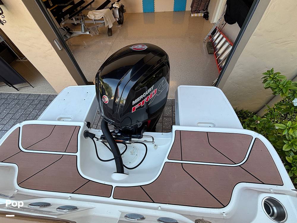 Slide: The Image of Bayliner DX2000 2019 - 15392635