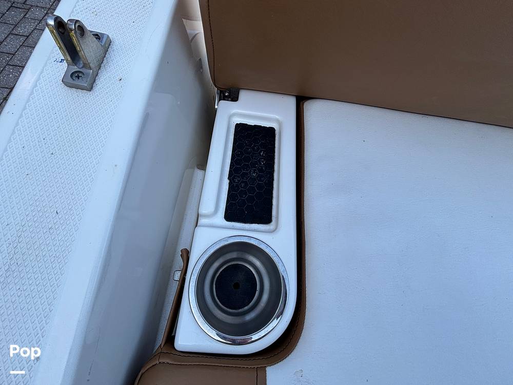 Slide: The Image of Bayliner DX2000 2019 - 15392647