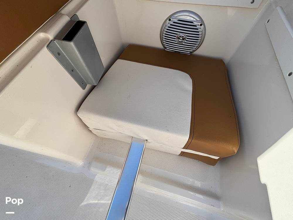 Slide: The Image of Bayliner DX2000 2019 - 15392664