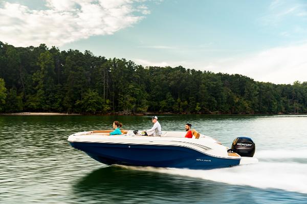 Slide: The Image of Bayliner DX2000 2022 - 8