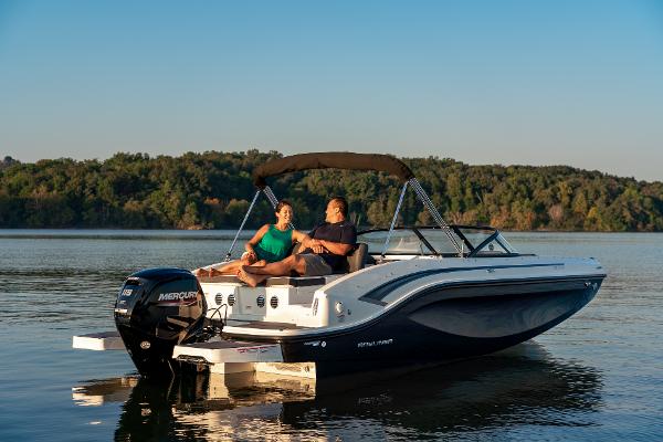 Slide: The Image of Bayliner DX2000 2024 - 10