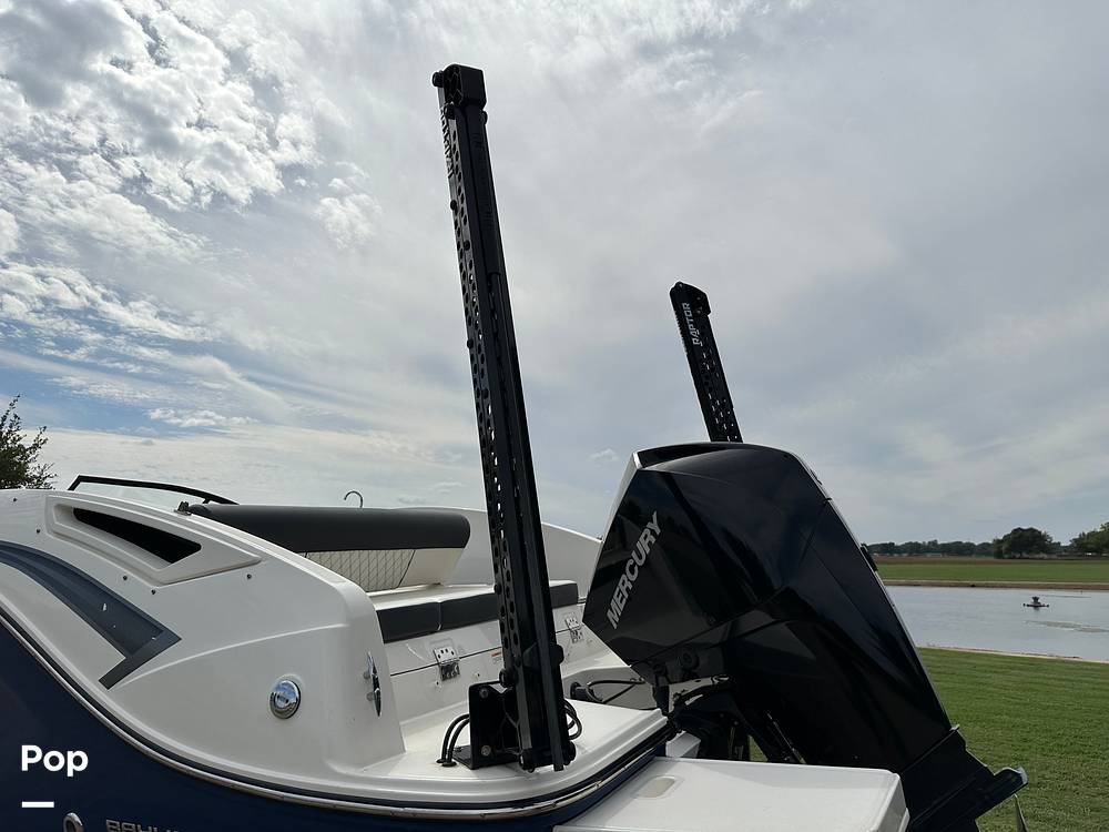 Slide: The Image of Bayliner DX2200 2020 - 14083084