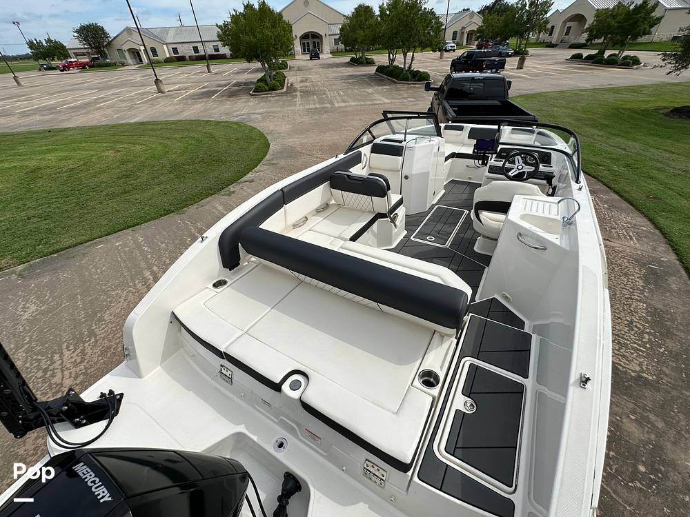 Slide: The Image of Bayliner DX2200 2020 - 14083097