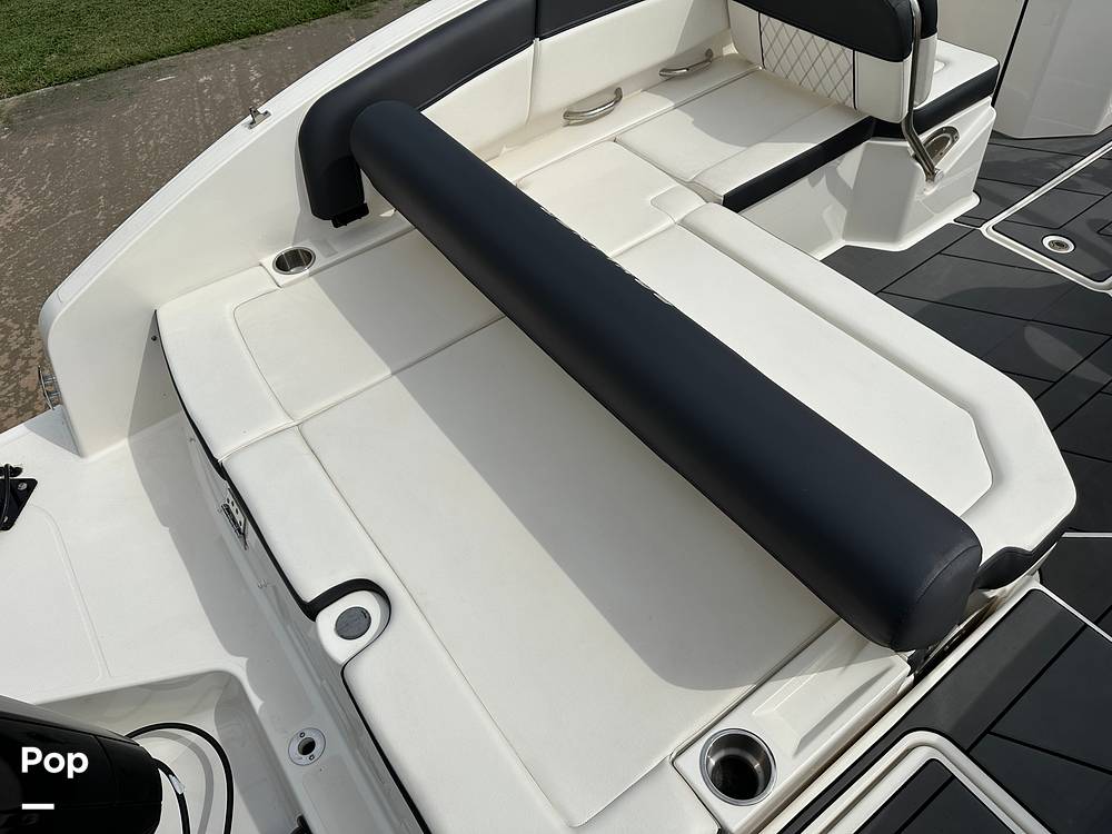 Slide: The Image of Bayliner DX2200 2020 - 14083100