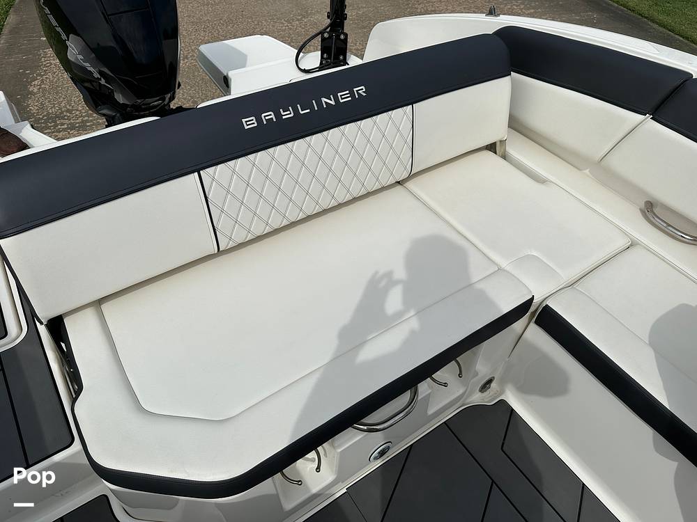 Slide: The Image of Bayliner DX2200 2020 - 14083062