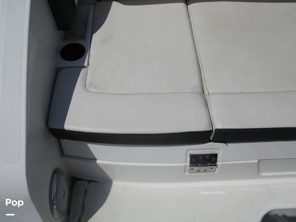 Slide: The Image of Bayliner DX 2200 2021 - 14301204