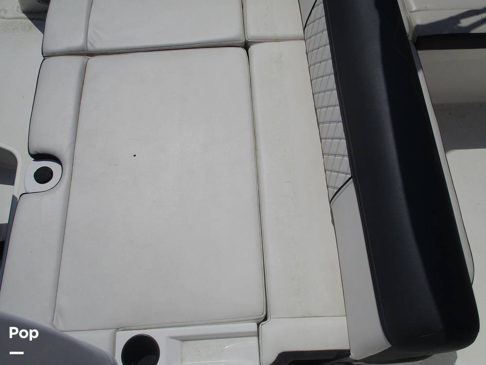 Slide: The Image of Bayliner DX 2200 2021 - 14301207
