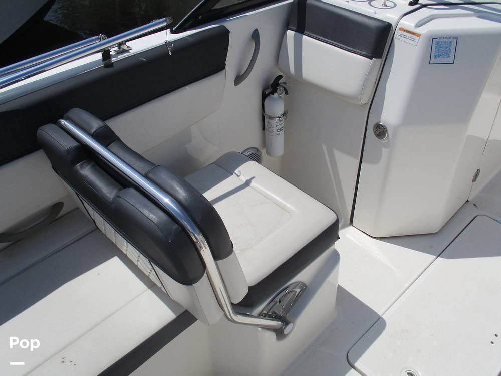 Slide: The Image of Bayliner DX 2200 2021 - 14301209