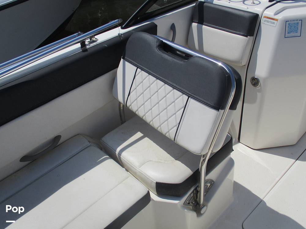Slide: The Image of Bayliner DX 2200 2021 - 14301210