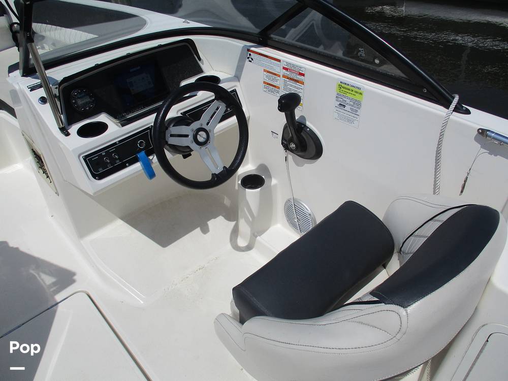 Slide: The Image of Bayliner DX 2200 2021 - 14301217