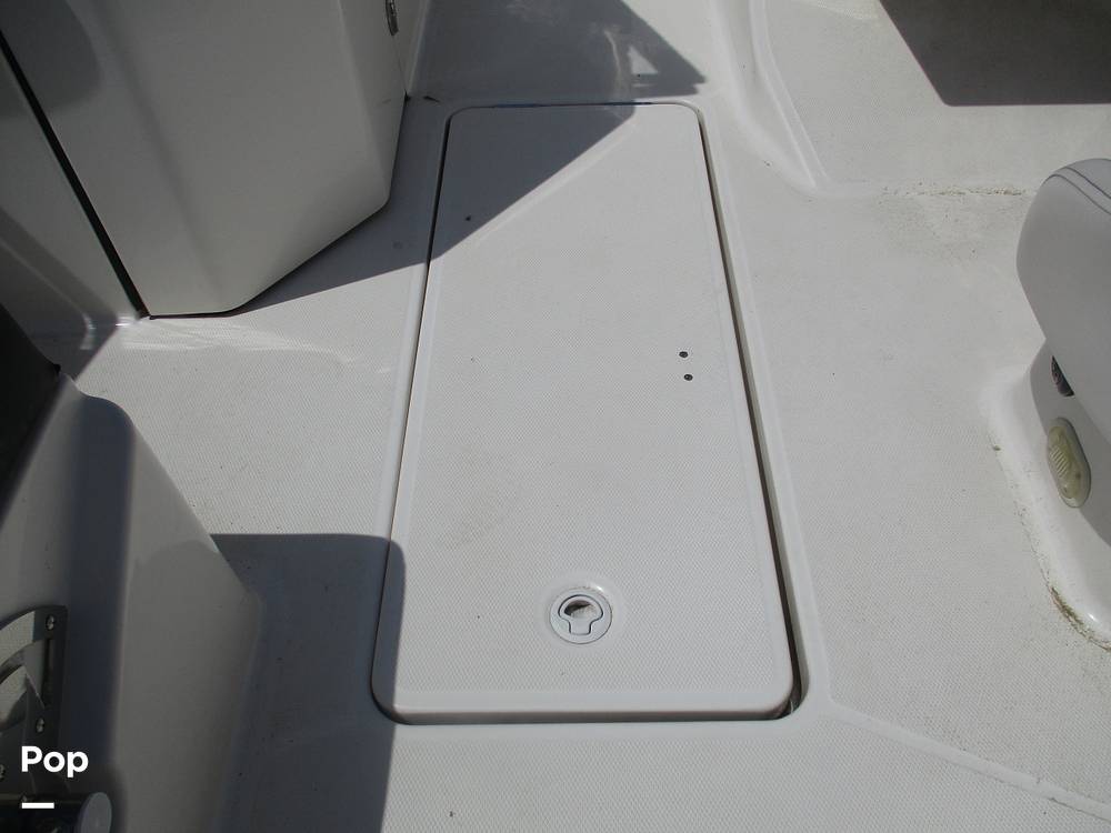 Slide: The Image of Bayliner DX 2200 2021 - 14301224