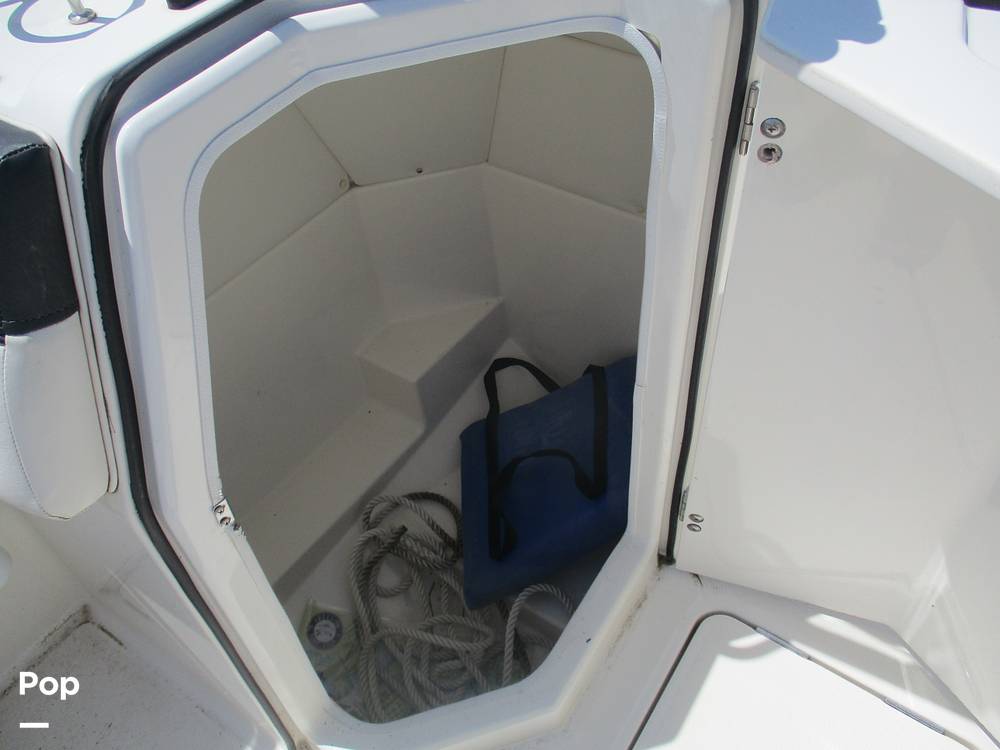 Slide: The Image of Bayliner DX 2200 2021 - 14301226