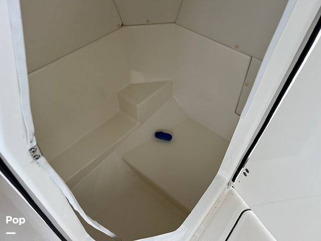 Slide: The Image of Bayliner DX2200 2021 - 14658892