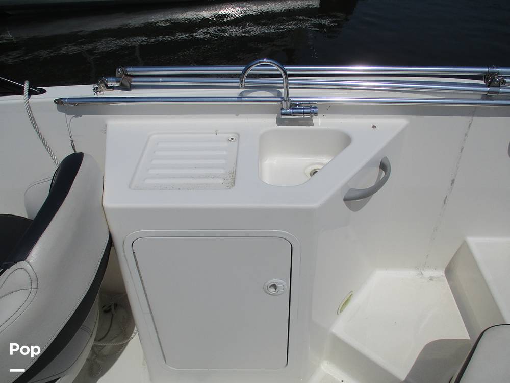 Slide: The Image of Bayliner DX 2200 2021 - 14301215