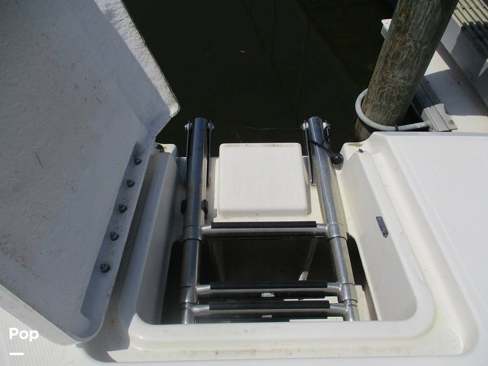 Slide: The Image of Bayliner DX 2200 2021 - 14301233
