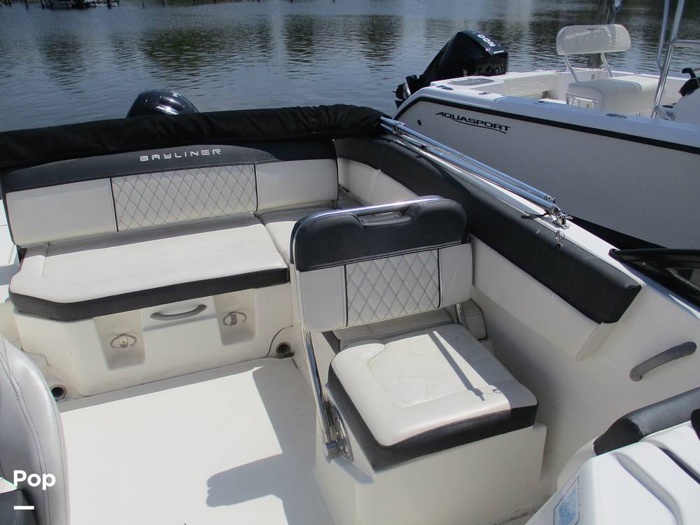 Slide: The Image of Bayliner DX 2200 2021 - 14301236