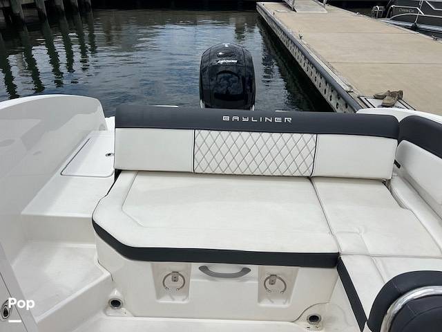Slide: The Image of Bayliner DX 2200 2022 - 14327561