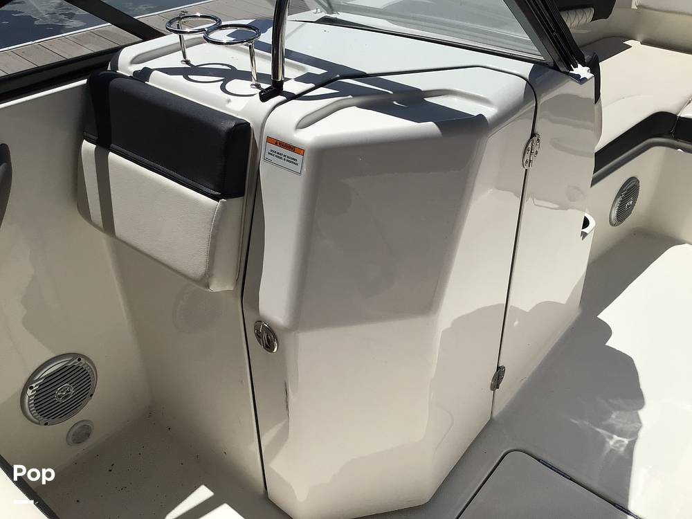 Slide: The Image of Bayliner DX 2200 2022 - 14321145