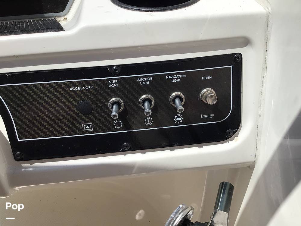 Slide: The Image of Bayliner DX 2200 2022 - 14321141