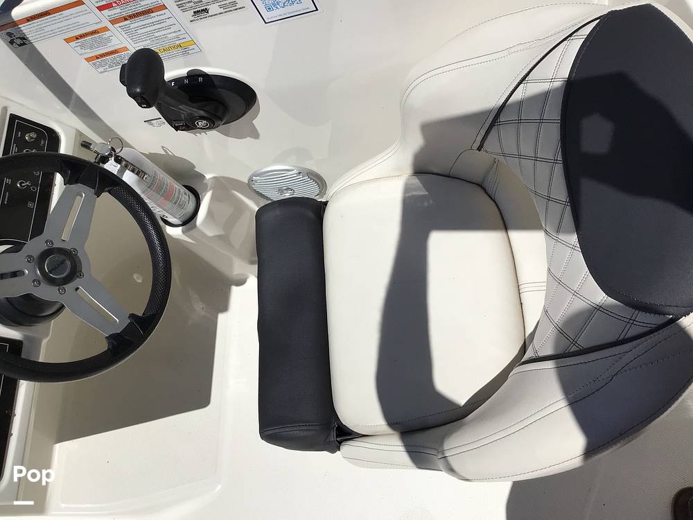 Slide: The Image of Bayliner DX 2200 2022 - 14321144