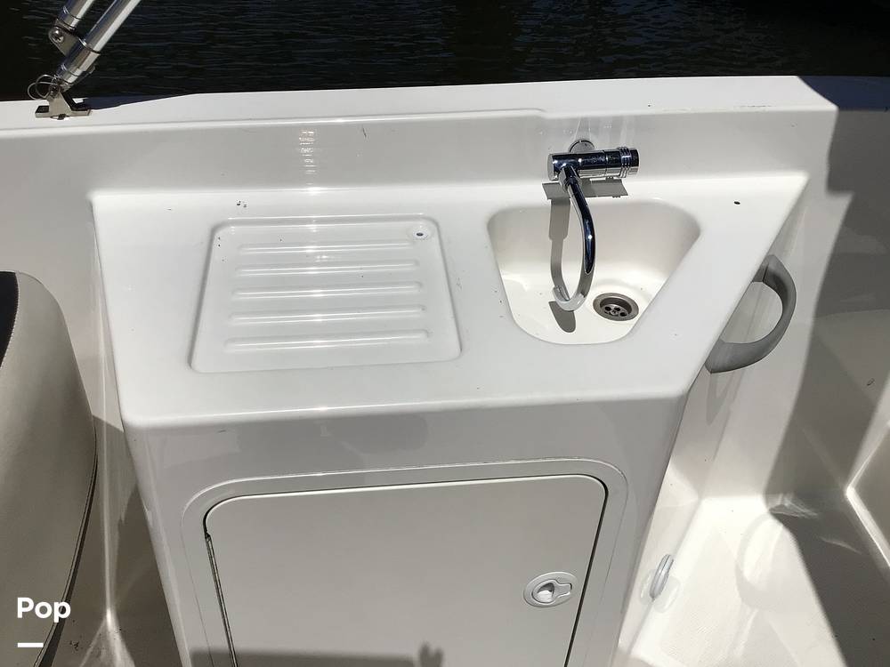 Slide: The Image of Bayliner DX 2200 2022 - 14321151