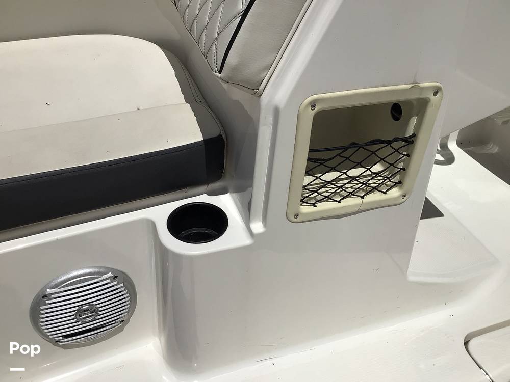 Slide: The Image of Bayliner DX 2200 2022 - 14321168