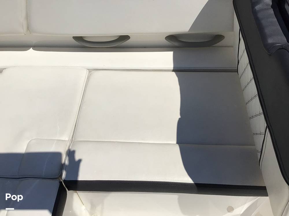 Slide: The Image of Bayliner DX 2200 2022 - 14333955