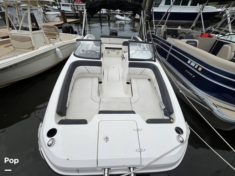 Slide: The Image of Bayliner DX 2200 2022 - 15664240