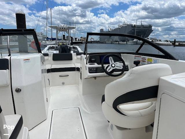 Slide: The Image of Bayliner DX 2200 2022 - 14327564