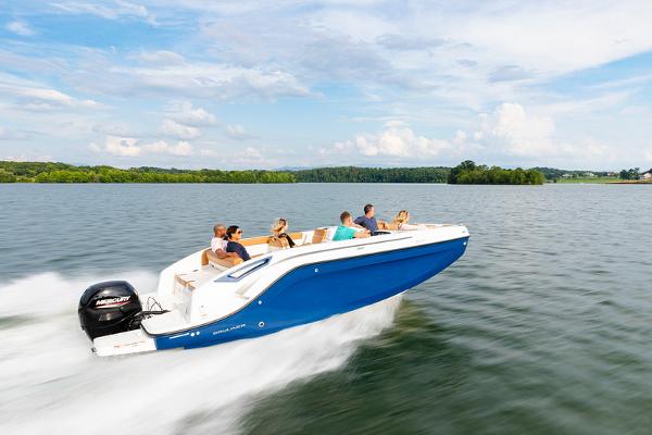 Slide: The Image of Bayliner DX2200 2022 - 2