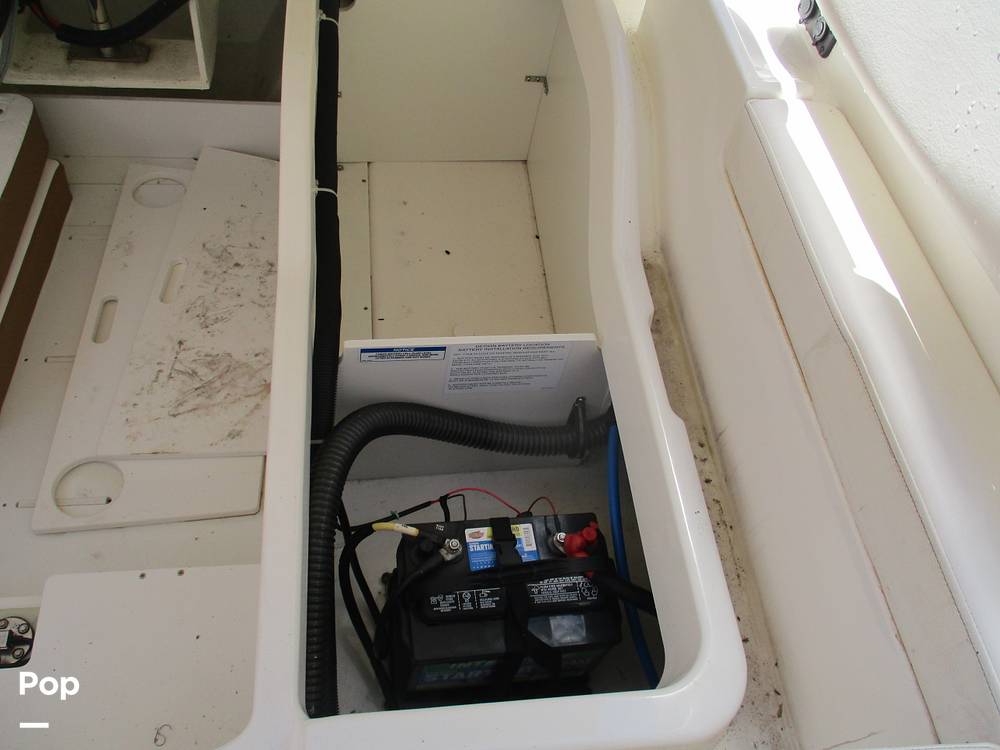 Slide: The Image of Bayliner DX2200 2022 - 14567939