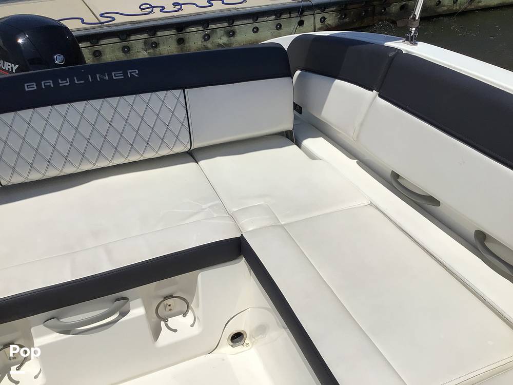 Slide: The Image of Bayliner DX 2200 2022 - 14333953