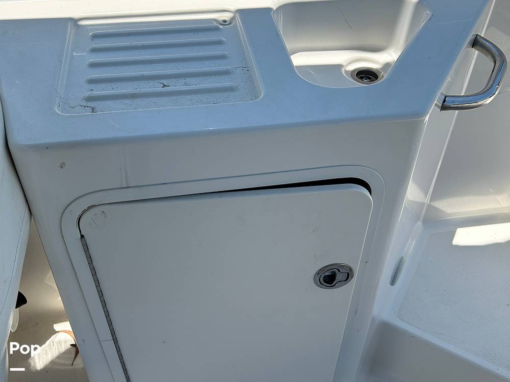 Slide: The Image of Bayliner DX 2200 2022 - 14271450