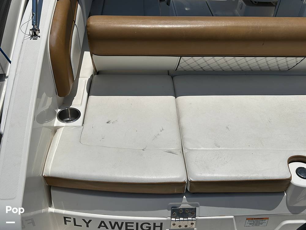 Slide: The Image of Bayliner DX 2200 2022 - 14272074