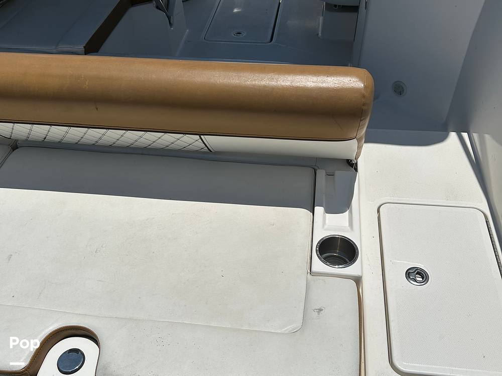 Slide: The Image of Bayliner DX 2200 2022 - 14271864