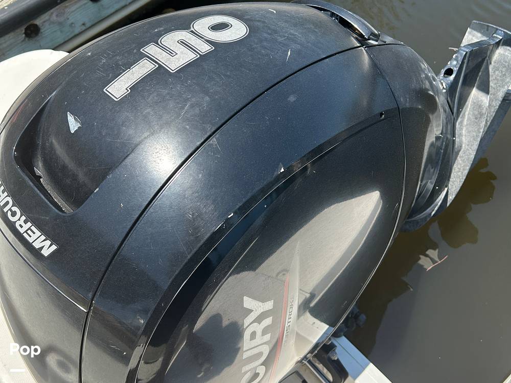 Slide: The Image of Bayliner DX 2200 2022 - 14272076