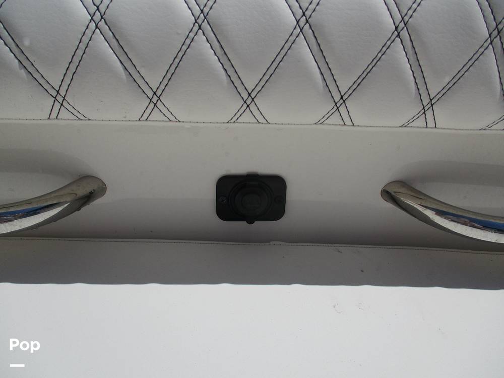 Slide: The Image of Bayliner DX2200 2022 - 14567970