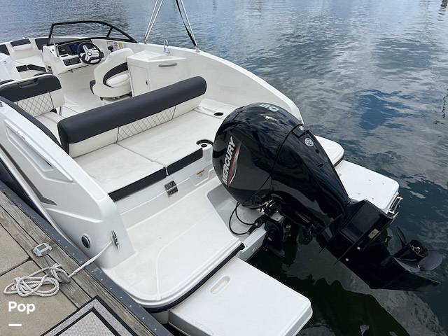 Slide: The Image of Bayliner DX 2200 2022 - 14327554