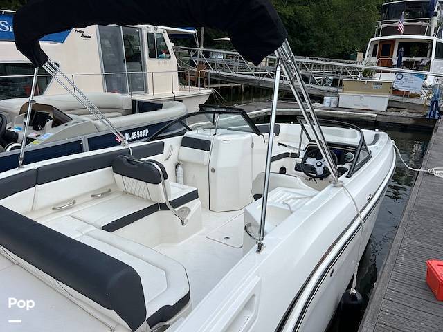 Slide: The Image of Bayliner DX 2200 2023 - 14659294