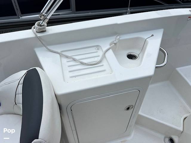Slide: The Image of Bayliner DX 2200 2023 - 14659300