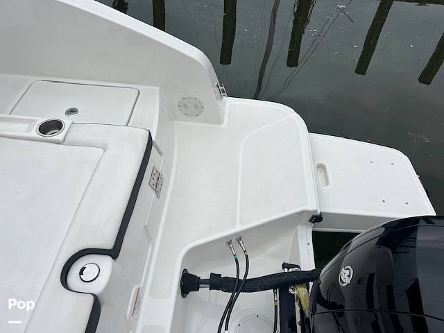 Slide: The Image of Bayliner DX 2200 2023 - 14164121