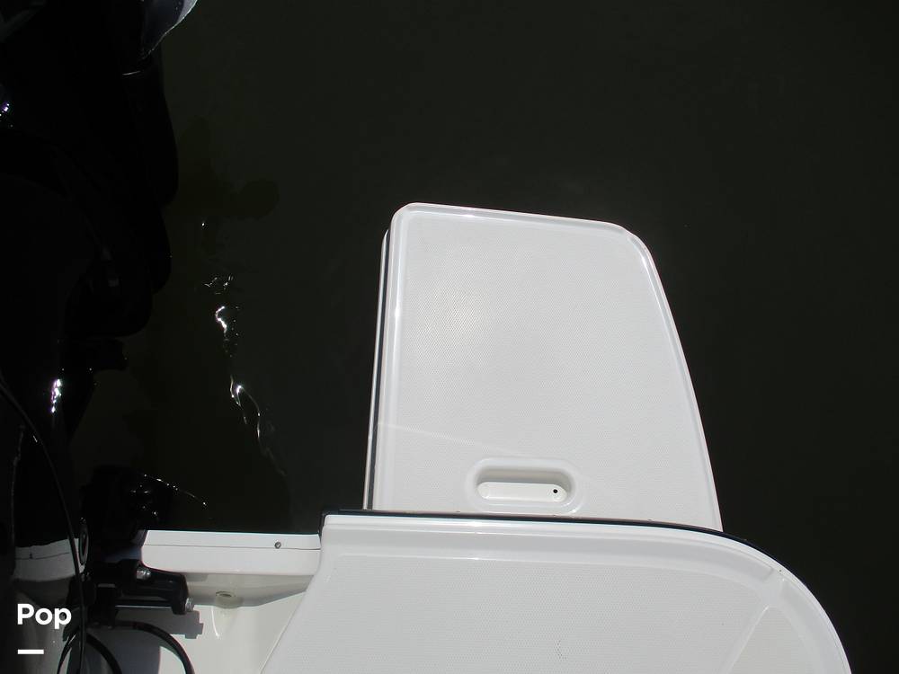 Slide: The Image of Bayliner DX 2200 2023 - 14293262