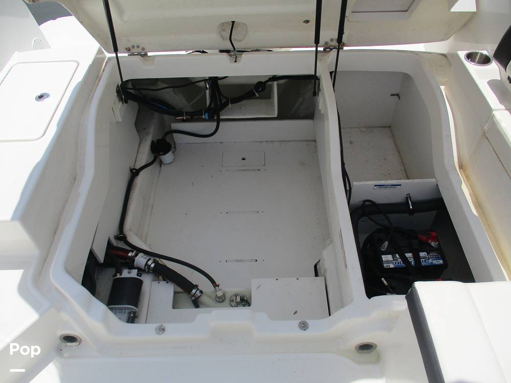 Slide: The Image of Bayliner DX 2200 2023 - 14293274