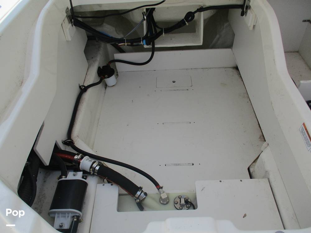 Slide: The Image of Bayliner DX 2200 2023 - 14293275