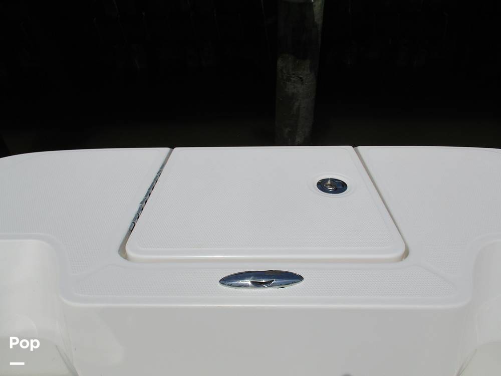 Slide: The Image of Bayliner DX 2200 2023 - 14293305