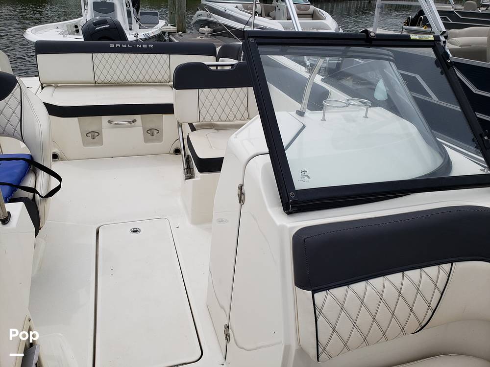 Slide: The Image of Bayliner DX 2200 2023 - 14686441
